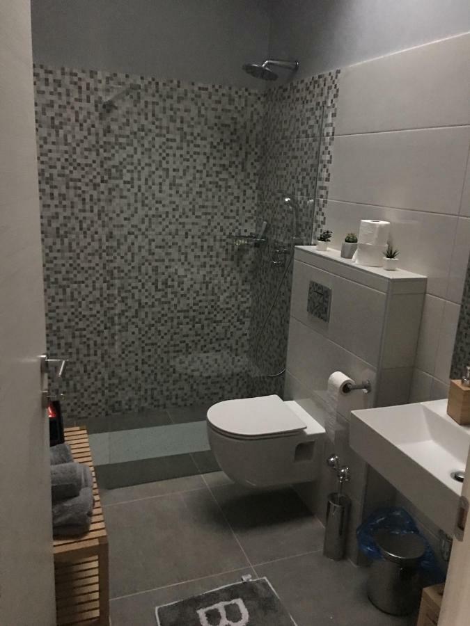Studio Apartman Dado Bale Exterior foto