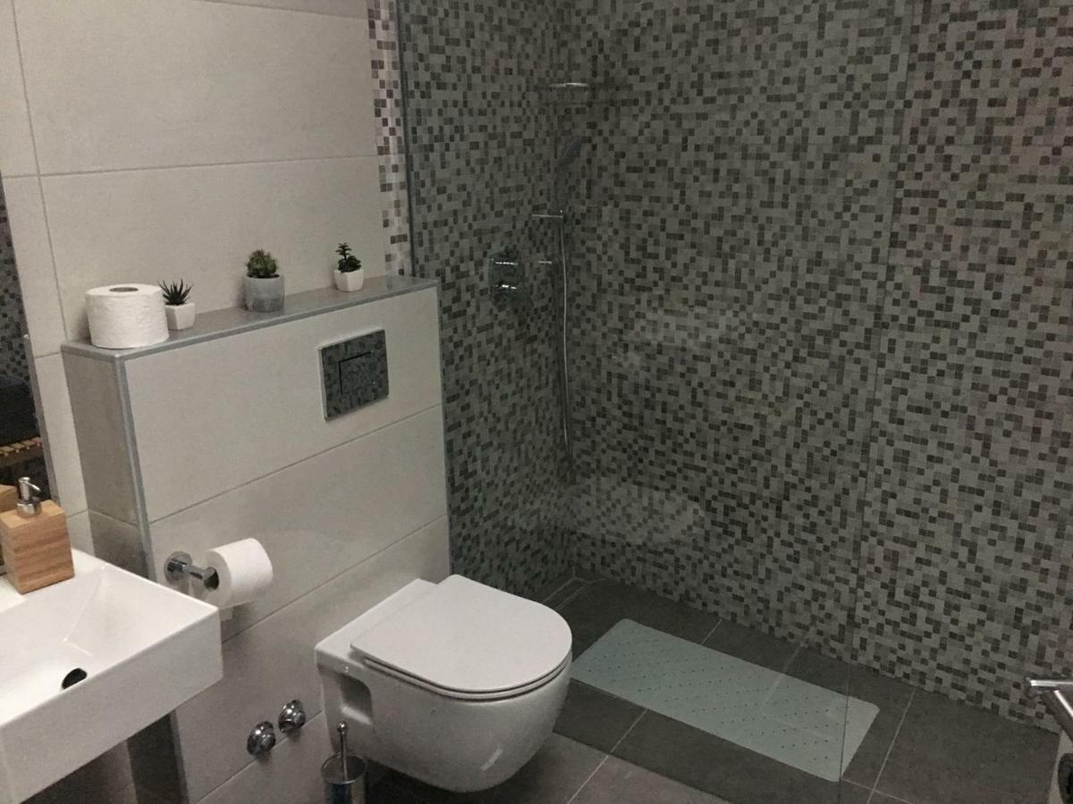 Studio Apartman Dado Bale Exterior foto